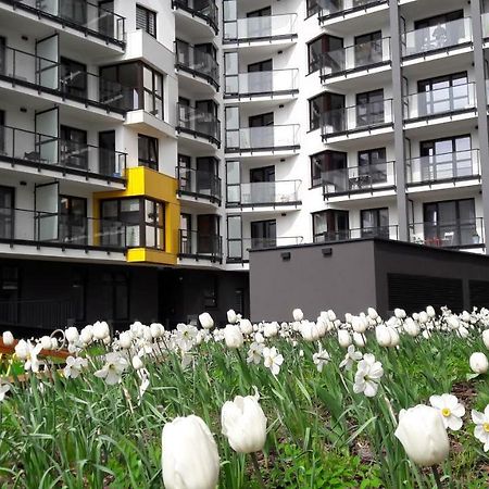 Newburg Apartments Wolska Warschau Exterior foto