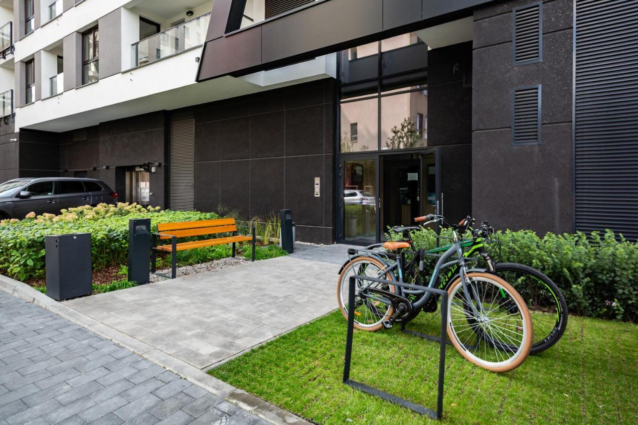 Newburg Apartments Wolska Warschau Exterior foto